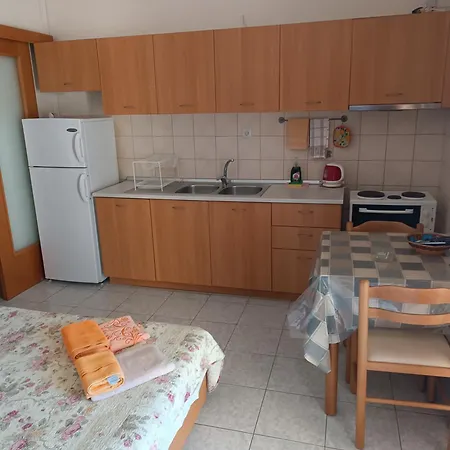 Anestis & Apartament