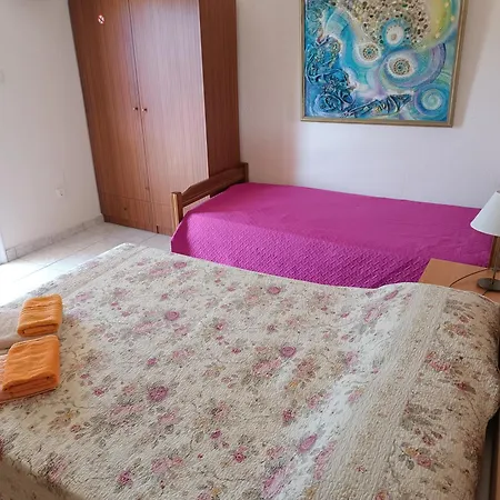 Anestis & Apartmán *