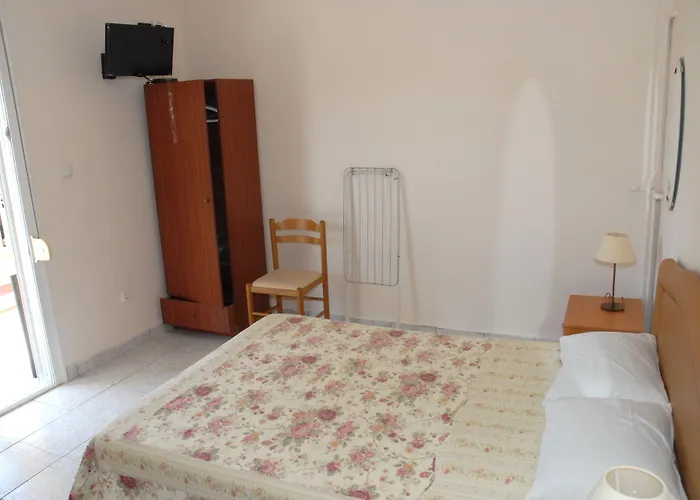 Anestis & Apartamento PalaiónTsiflíkion